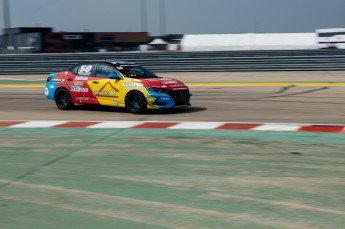 Coupe Nissan Sentra à ICAR