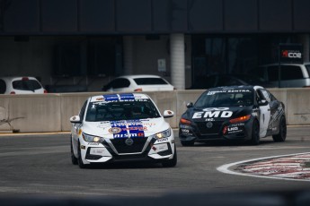 Coupe Nissan Sentra à ICAR