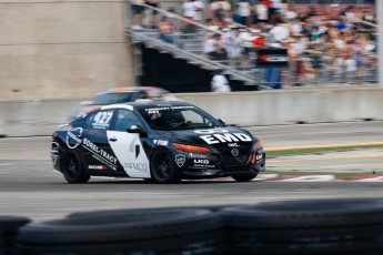Coupe Nissan Sentra à ICAR