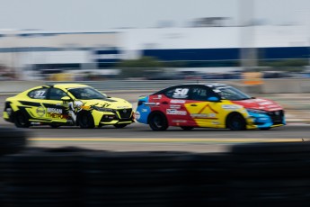 Coupe Nissan Sentra à ICAR