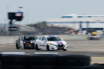 Coupe Nissan Sentra à ICAR