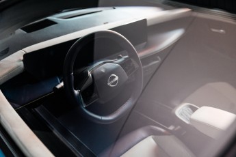 Coupe Nissan Sentra à ICAR