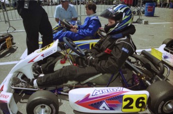 Retour dans le passé - Karting à SRA - juin 2004