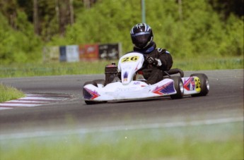 Retour dans le passé - Karting à SRA - juin 2004