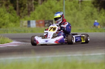 Retour dans le passé - Karting à SRA - juin 2004