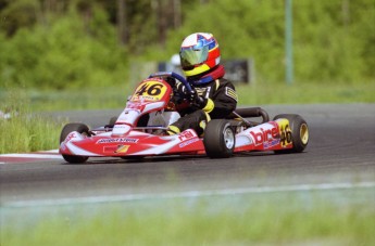 Retour dans le passé - Karting à SRA - juin 2004