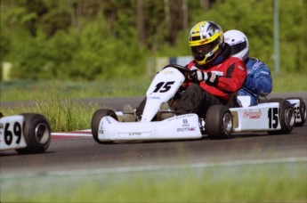 Retour dans le passé - Karting à SRA - juin 2004