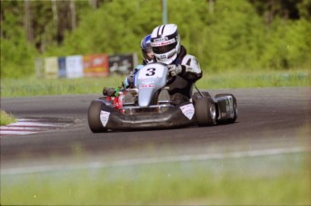 Retour dans le passé - Karting à SRA - juin 2004
