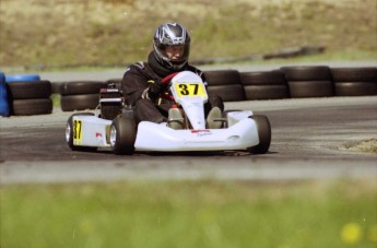 Retour dans le passé - Karting à Pointe-du-Lac - Mai 2004