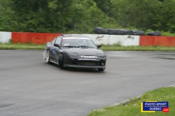 Drift Mania à la piste de Sainte-Croix à Québec