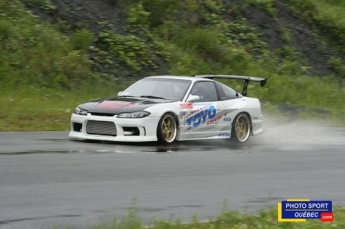 Drift Mania à la piste de Sainte-Croix à Québec