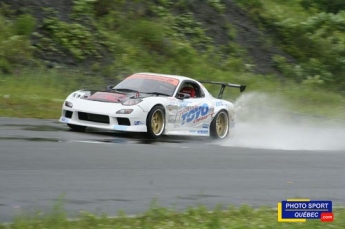 Drift Mania à la piste de Sainte-Croix à Québec