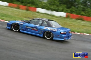 Drift Mania à la piste de Sainte-Croix à Québec