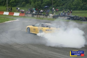 Drift Mania à la piste de Sainte-Croix à Québec