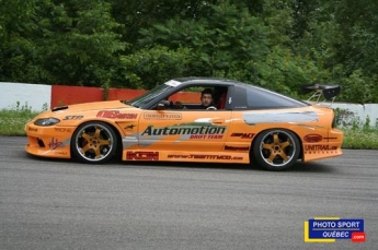 Drift Mania à la piste de Sainte-Croix à Québec