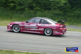 Drift Mania à la piste de Sainte-Croix à Québec