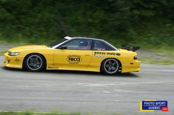Drift Mania à la piste de Sainte-Croix à Québec