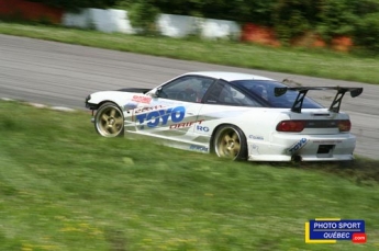 Drift Mania à la piste de Sainte-Croix à Québec