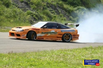 Drift Mania à la piste de Sainte-Croix à Québec