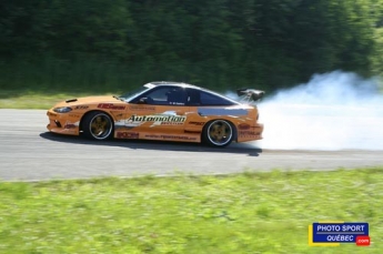 Drift Mania à la piste de Sainte-Croix à Québec