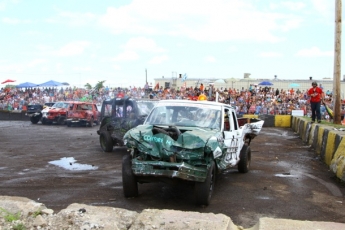 Derby de démolition de St-Chrysostome (dimanche)