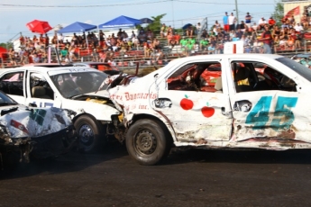 Derby de démolition de St-Chrysostome (dimanche)