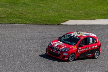 Kyle Nash Race - Calabogie - Coupe Nissan Micra