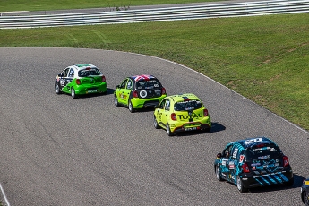 Kyle Nash Race - Calabogie - Coupe Nissan Micra