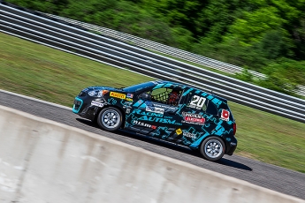 Kyle Nash Race - Calabogie - Coupe Nissan Micra